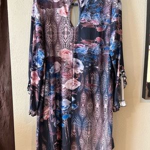 3XL Tall Tunic Top Simply Aster Keyhole Neckline